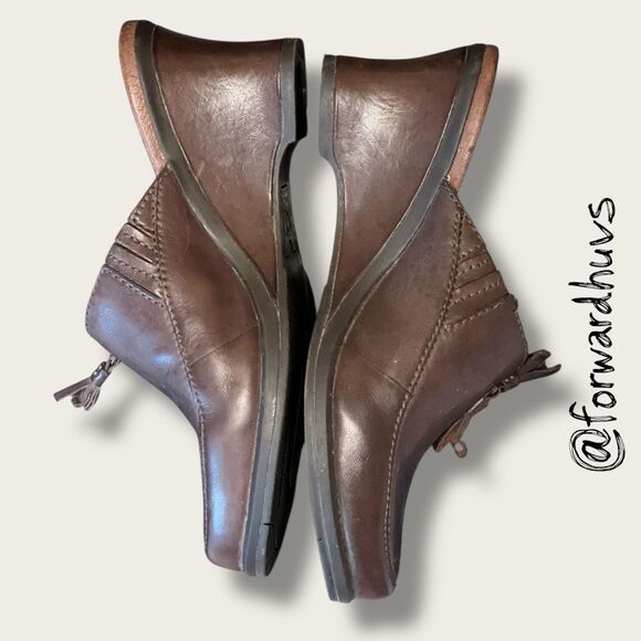 Ariat Brown Leather Wedge Heel Clog with Tassel - Size 6.5 - Picture 9 of 10